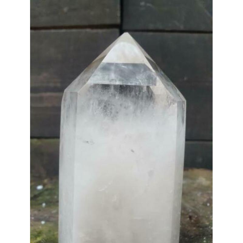 Grote bergkristal punt 617 gram