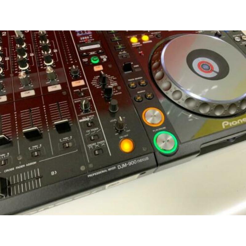 2x CDJ2000nxs + DJM900nxs CDJ2000 CDJ 2000 nexus djm 900 nxs