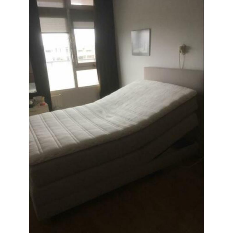Luxe elektrische boxspring ROCK (120 x200) met topper