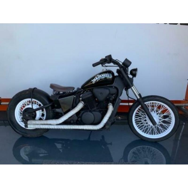 Honda vt 600 c shadow vlx bobber zwart