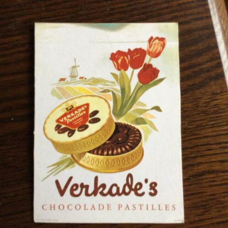 Vier oude reclame items