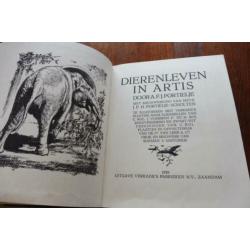 APEN en HOEFDIEREN in ARTIS. 1940 VERKADE album.