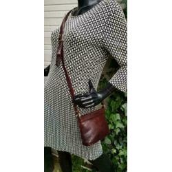D580: Vintage PIERO EBACCI schoudertas bruin leder