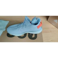 Yeezy 350 tail light maat 42 2/3, 9