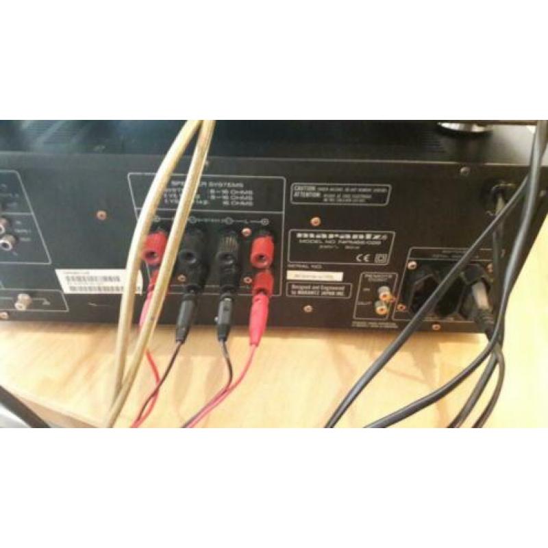 Krachtige Marantz PM68 versterker