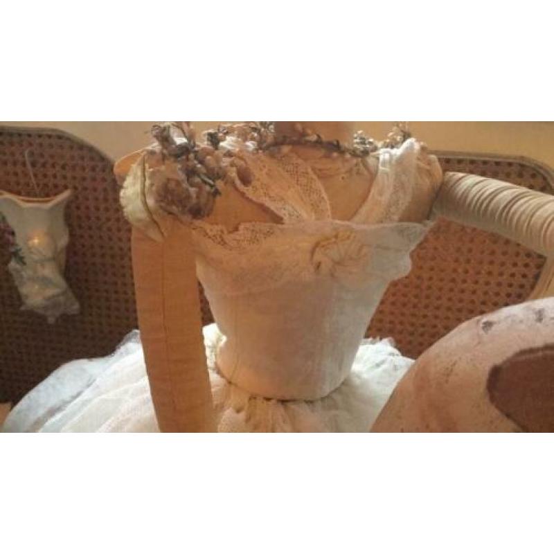 Oud poppen corsetje