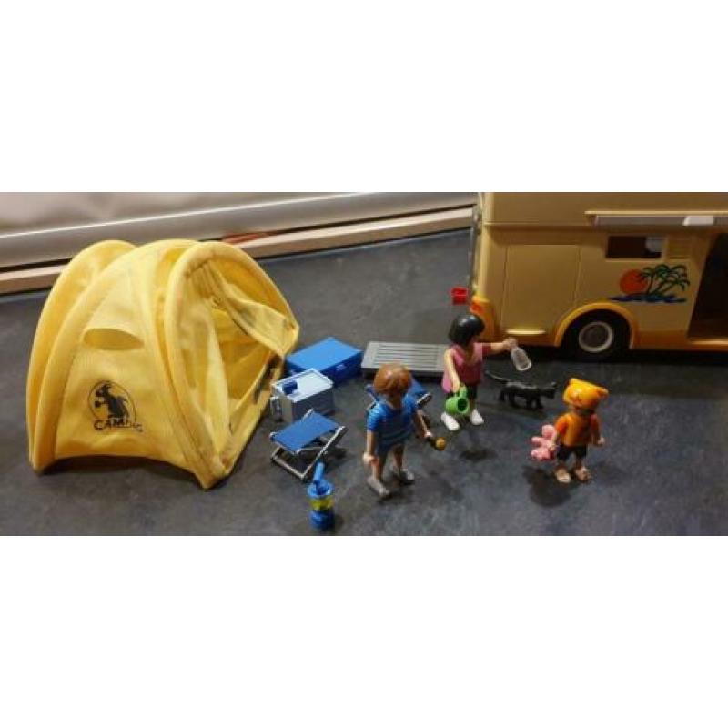 Playmobil 3657 camper plus 5435 tent
