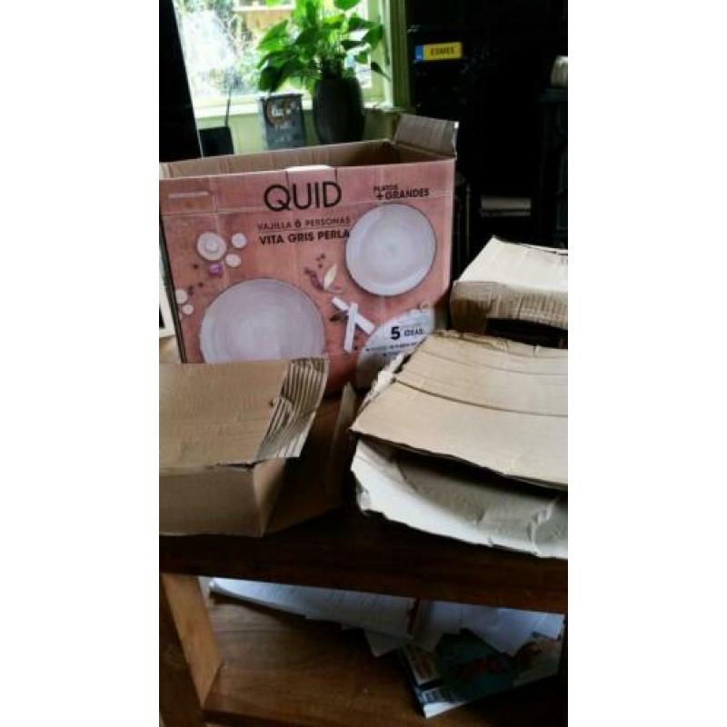 Nieuw 18-delig servies voor 6 personen