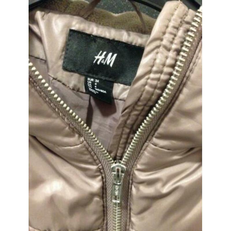 Gewatteerde winter jas H&M XS taupe/bruin Gesp, Capuchon/mut