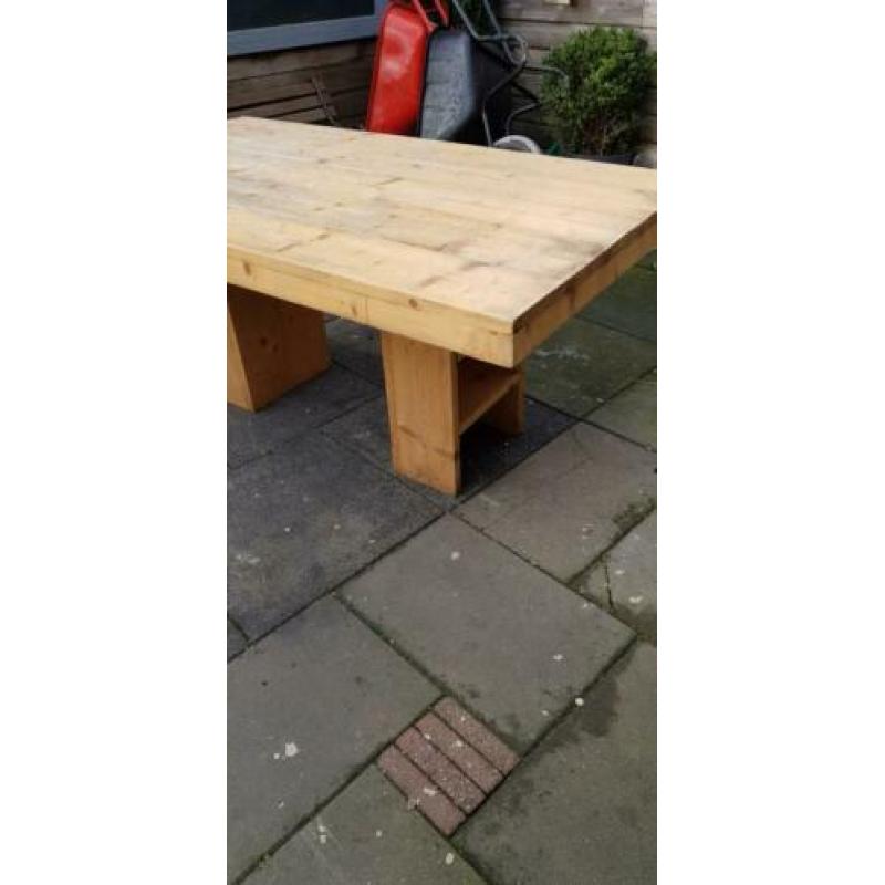 Stijger houten tafel in goede staat