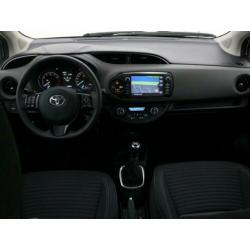 Toyota Yaris 1.5 Design | Navi | Safety Sense (bj 2019)