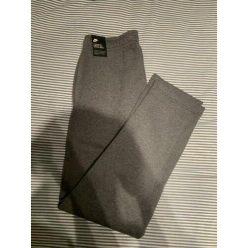 Nieuwe joggingbroek Nike maat M