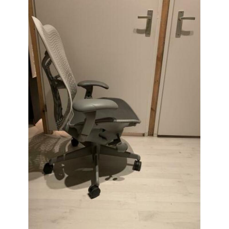 Herman miller mirra bureaustoel