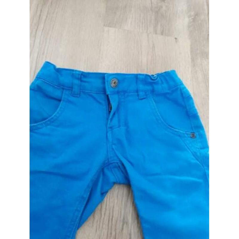 2 korte broeken draagmaat 110 name it en h&m
