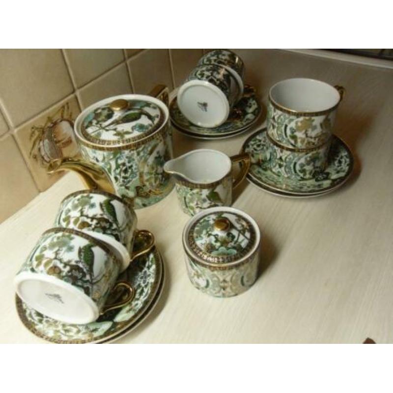 imari servies ,nieuw,compleet