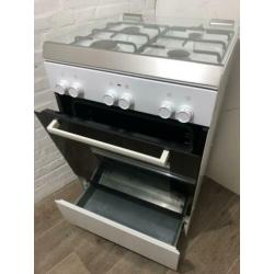 Bosch gasfornuis met 3D oven grill hete lucht in nette staat