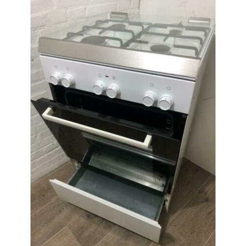 Bosch gasfornuis met 3D oven grill hete lucht in nette staat