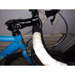 BE ONE racefiets met Shimano Tiagra schakeling