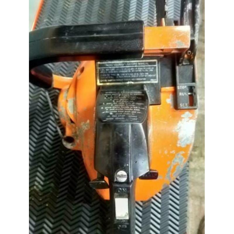 Husqvarna 34 Deluxe