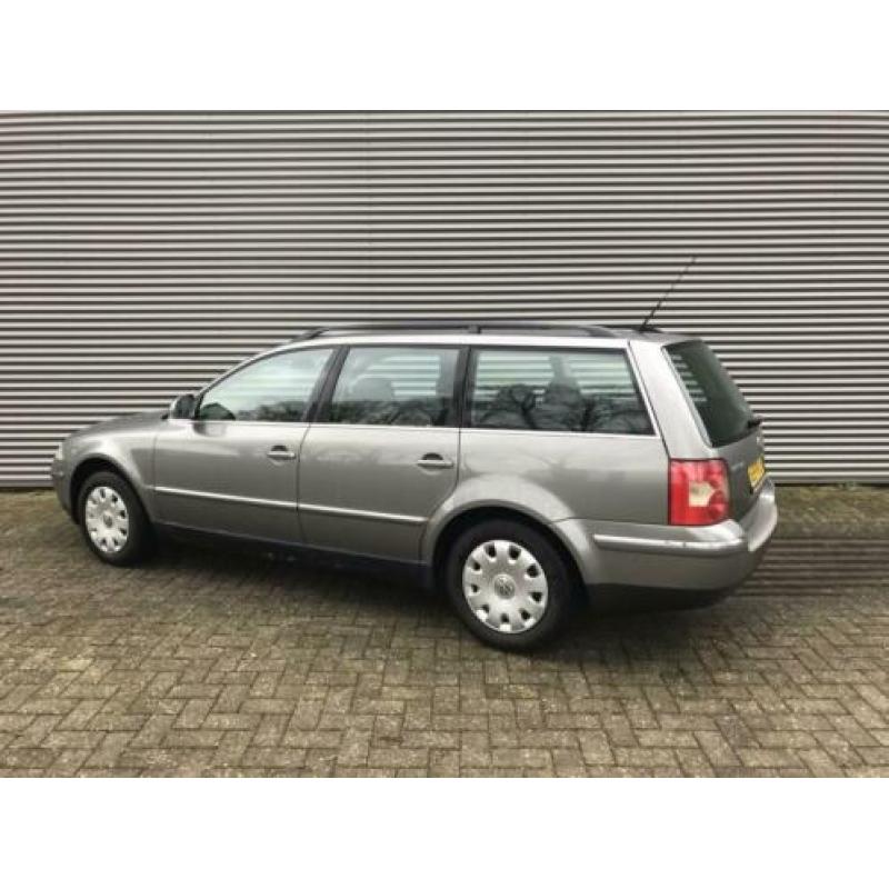 Volkswagen Passat Variant 2.0-20V Arctic | Clima | Cruise |