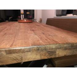Mooie robuuste eetkamer set