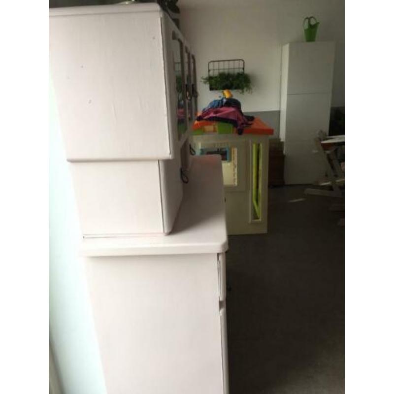 Roze buffet kast jaren 50/60