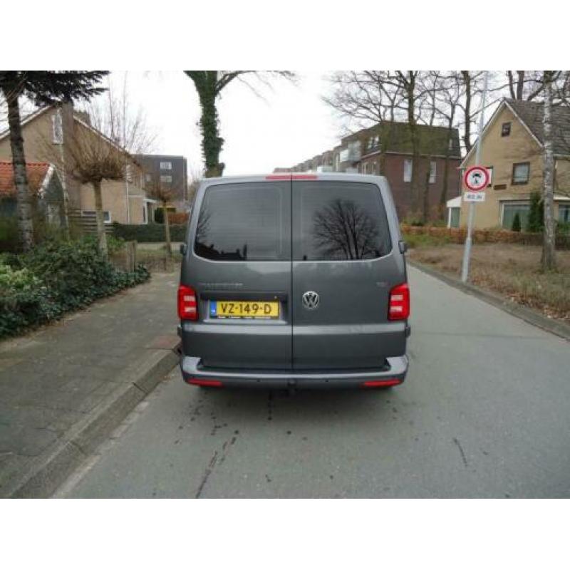 Volkswagen Transporter T6 150pk Dubbel Cabine lang