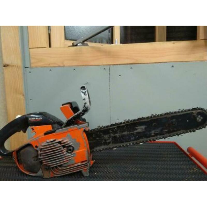 Husqvarna 34 Deluxe