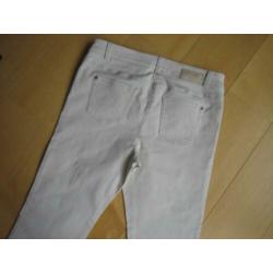 Zeer mooie zandkleurige jeans GERRY WEBER ROXY 46R snazzeys