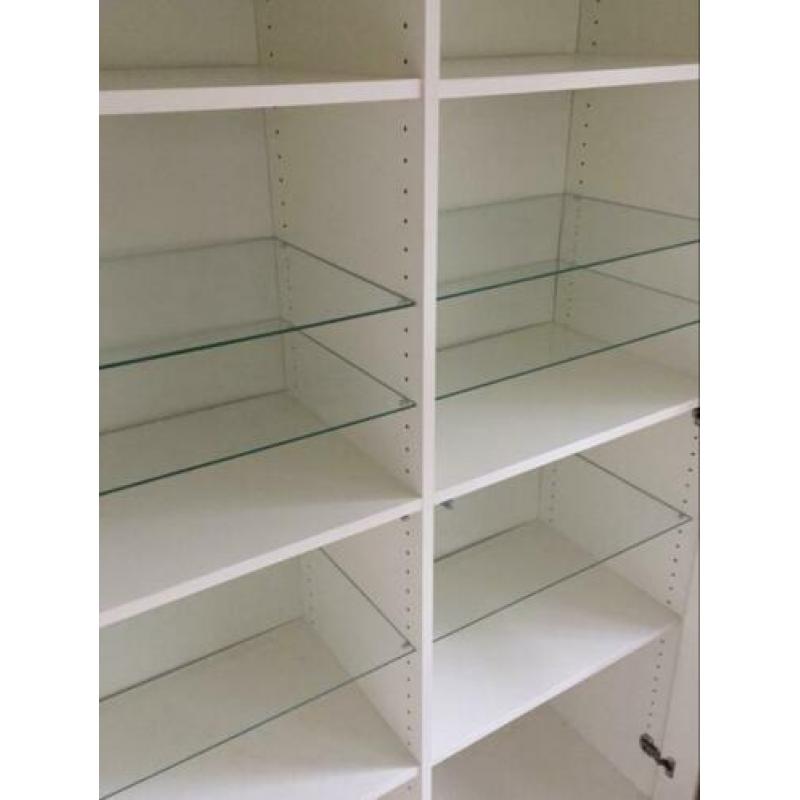 Ikea vitrinekast