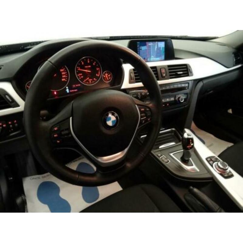 BMW 3 Serie 320D Sedan Aut8. EDITION HIGH EXECUTIVE , Navi,
