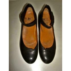 Think prachtige leren band schoenen maat 39 Zwart