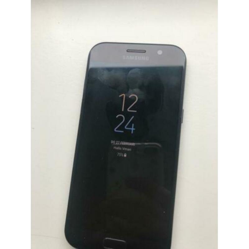 Samsung A5 2017 (topstaat)