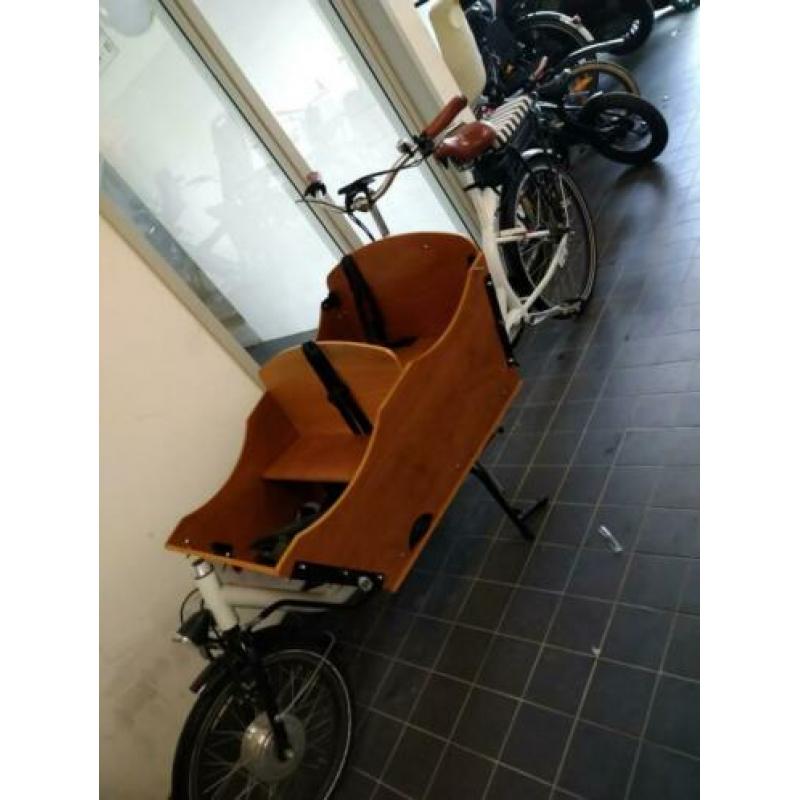 Elektrische Keiler bakfiets met net nieuwe accu