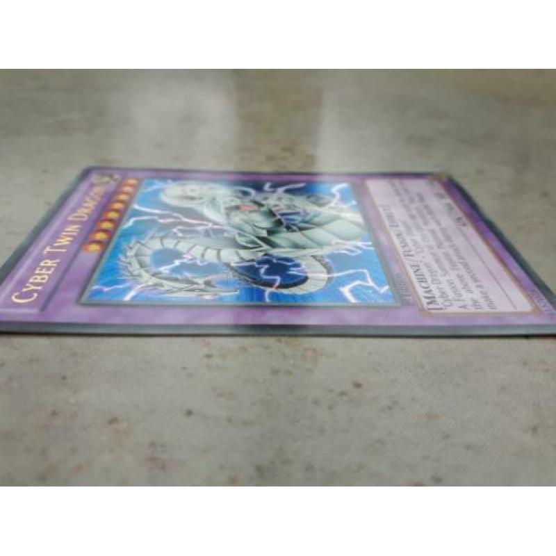 Cyber Twin Dragon Ultra Rare SDCR - YuGiOh