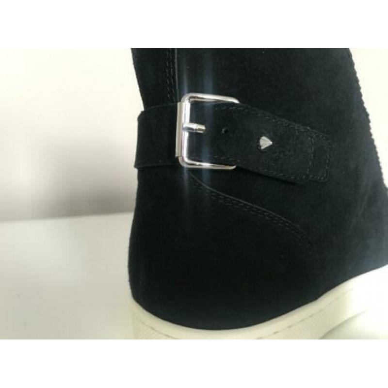 Originele Christian Louboutin Sneakers Zwart Gesp B