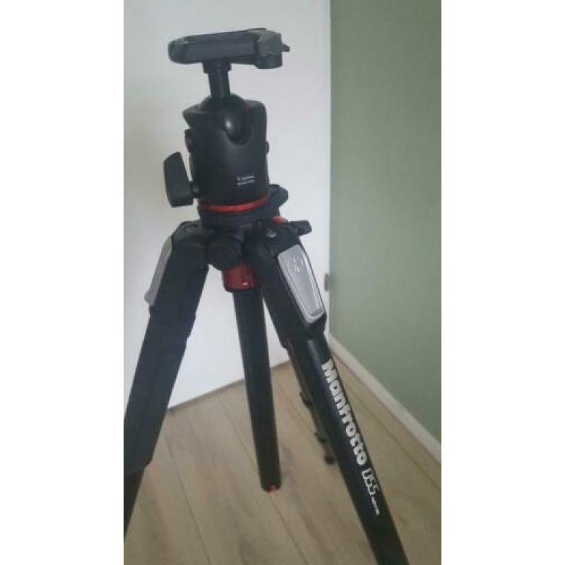 Manfrotto MK055XPRO3-BHQ2 statief met ballhead