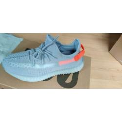 Yeezy 350 tail light maat 42 2/3, 9