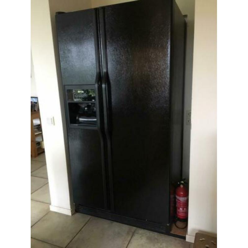 Bauknecht KGN 7016 Amerikaanse koelkast met ijs machine