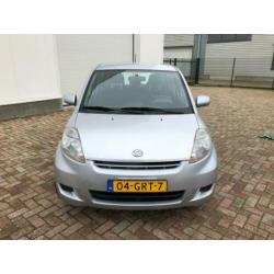 Daihatsu Sirion 2 1.0-12V Premium airco 2008 deurs