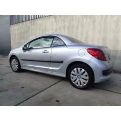 Peugeot 207 CC 1.6 VTi Cabrio