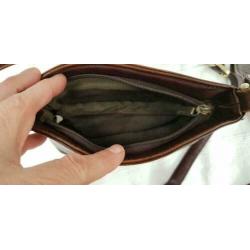 D580: Vintage PIERO EBACCI schoudertas bruin leder