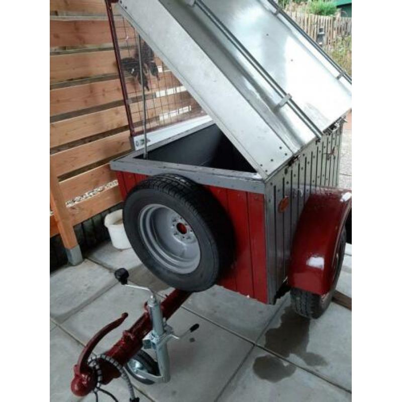 Te koop Bagagewagentje met nieuwe draag beugels 110L 80B 53D