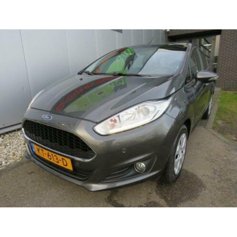 Ford Fiesta 1.5 TDCi Style Ultimate Lease Edition Navi Airco
