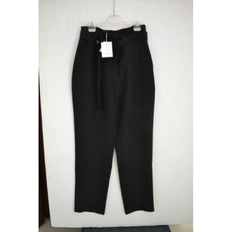Samsoe & samsoe. Zwarte geweven broek met hoge taille L