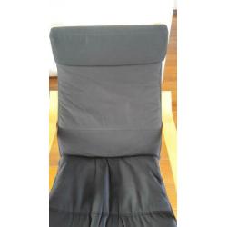Ikea Poang fauteuil met hocker