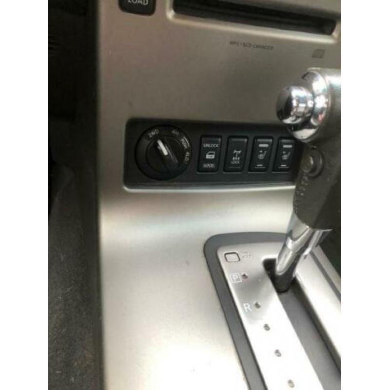 Nissan Navara 2.5 dCi LE Double C. 2.5 dci, dub. cabine 4x4