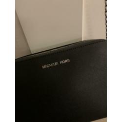 Michael kors crossbody zwart met zilver origineel