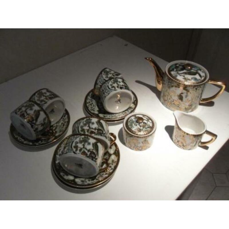 imari servies ,nieuw,compleet