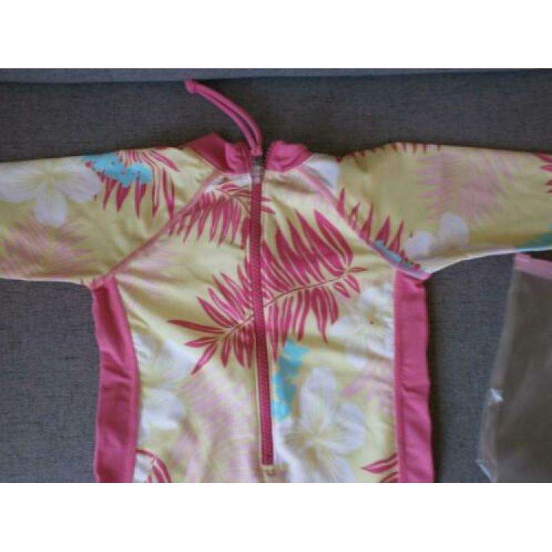 zwempak/ wetsuit UV-protection 36 maanden Nieuw